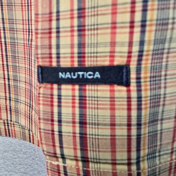 NAUTICA SHORT SLEEVE MENS BUTTON DOWN RUST TAN AND GOLD SIZE LARGE EUC - Picture 5 of 6